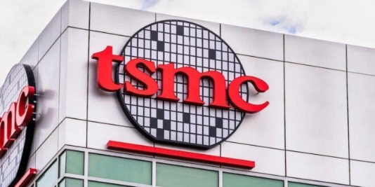 To-alleviate-the-global-chip-shortage-TSMC-considers-building-a-new-factory-in-Singapore-660x330